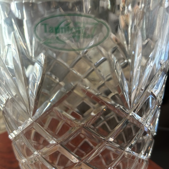 Taunton Crystal Vase - Picture 2 of 6
